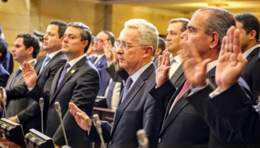 Congresistas del Centro Democrático liderados por Álvaro Uribe.