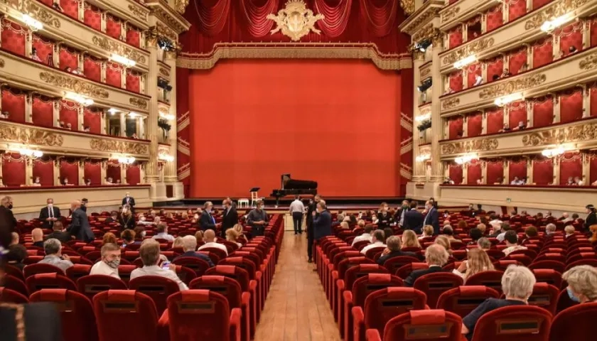  En la Scala de Milán están contagiados nueve músicos de la orquesta y 18 cantantes del coro.
