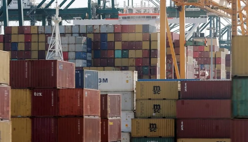 La Organización Mundial de Comercio está preocupada por la crisis de los contenedores.