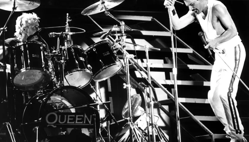 Freddie Mercury, líder del grupo británico Queen.