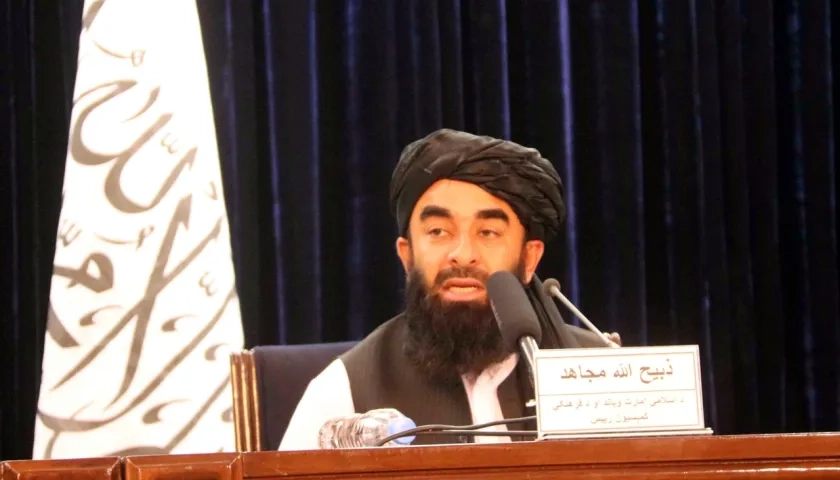 El portavoz del Gobierno de los talibanes, Zabiullah Mujahid,