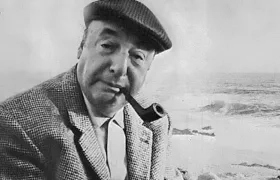 Pablo Neruda, poeta chileno.