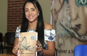 Ximena Suárez, azafata sobreviviente del avión en el que viajaba Chapecoense.