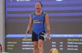 María Leivis Sánchez celebrando su triunfo. 