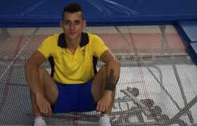 Ángel Hernández, gimnasta colombiano. 