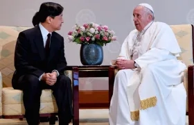 El Papa Francisco con el Emperador Naruhito.