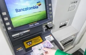 El Banco de Colombia asegura a la víctima que solo le dará respuesta la próxima semana.