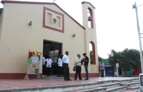 La iglesia del corregimiento de Caracolí (Malambo), lista para la celebración.