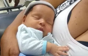 El bebé de un mes de nacido dejado en centro de salud de Gaira.