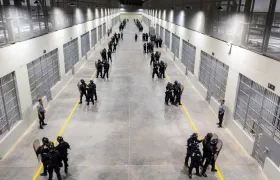 Centro de Confinamiento del Terrorismo inaugurado, en Tecoluca (El Salvador).  