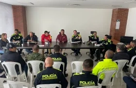 Consejo de seguridad en Bogotá tras la muerte de los tres jóvenes.