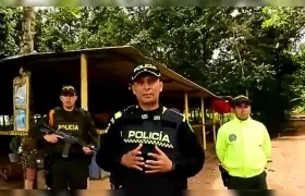 Policía en Agua Bonita, Guaviare.