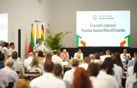 El alcalde Dumek Turbay en una intervención de la Cumbre Caribe. 