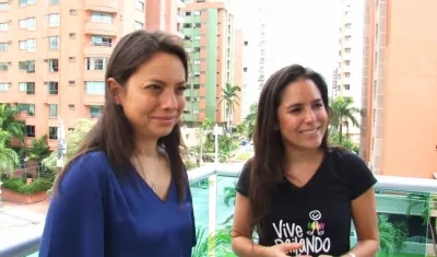 Silvia Barrero, vicepresidenta Legal y de Asuntos Corporativos de Coca-Cola FEMSA, y Clemencia Vargas, directora ejecutiva de Vive Bailando,