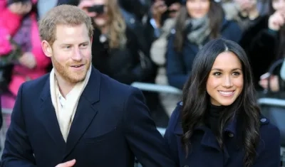 El príncipe Harry y su prometida Meghan Markle, que pasará la Navidad con la familia real. 