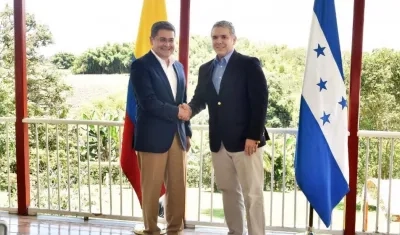Los Presidentes de Honduras, Juan Orlando Hernández, y de Colombia, Iván Duque.