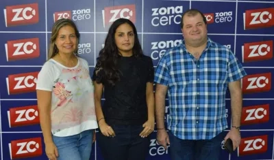 Martha Ligia Torres, de Acqualand; Farah Ajami, del Zoológico de Barranquilla; y el subsecretario de Turismo,  Carlos Martin Leyes. 