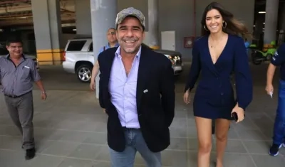 El Alcalde Alejandro Char y la Miss Universo 2014, la barranquillera Paulina Vega.