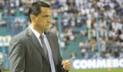 Aldo Bobadilla, técnico paraguayo. 