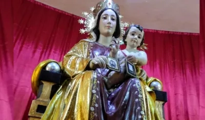 No hay procesión de la Virgen del Carmen, sólo caravanas, bendición de carros y eucaristías.