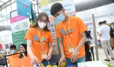 Ondas es una iniciativa que busca que los niños, niñas, adolescentes y jóvenes se interesen por la investigación y desarrollen actitudes y habilidades para la ciencia.