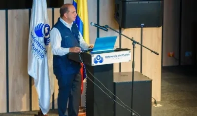 El Defensor Carlos Camargo, presenta informe de tutelas.