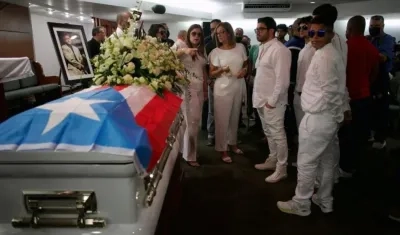 Acto fúnebre en San Juan.