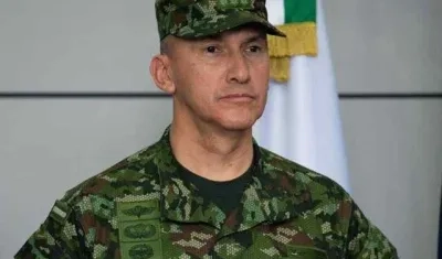 General Luis Mauricio Ospina, Comandante del Ejército.