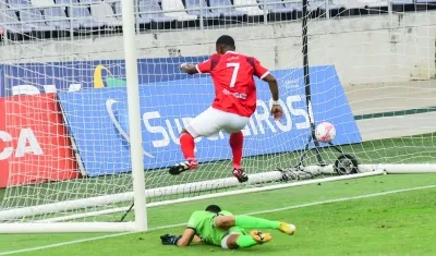 El único gol del partido marcado por Juan David Martínez. 