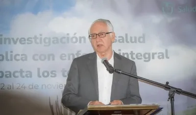 Guillermo Alfonso Jaramillo, Ministro de Salud.