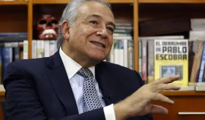 Óscar Naranjo, autor del libro 'El derrumbe de Pablo Escobar'.