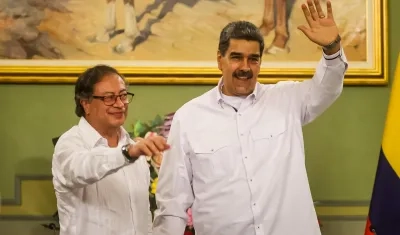 Los presidentes Gustavo Petro y Nicolás Maduro. 