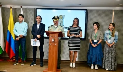 Federico Gutiérrez, Alcalde de Medellín y demás autoridades en la rueda de prensa de este lunes